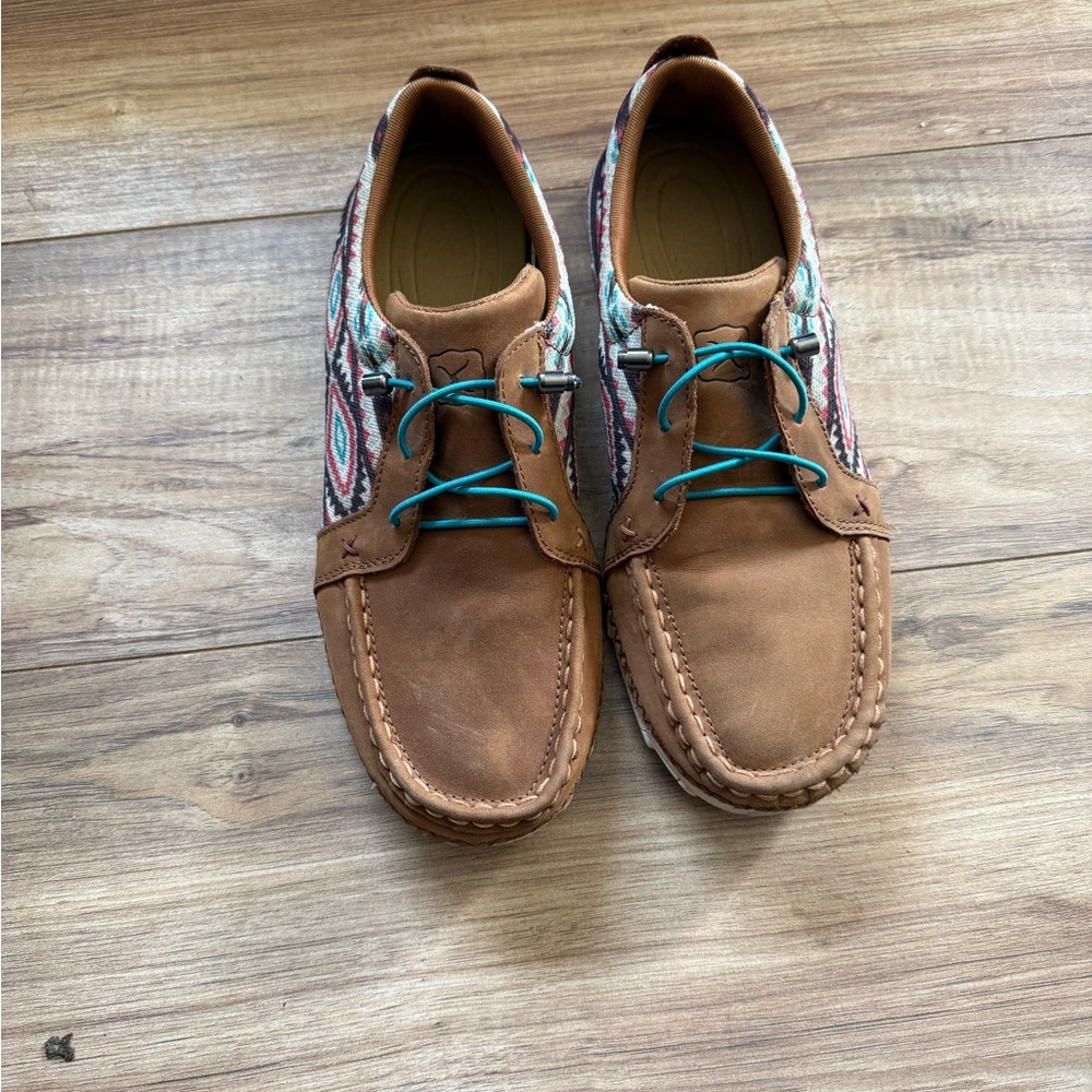 Women’s Brown Shoes with Patterned Design